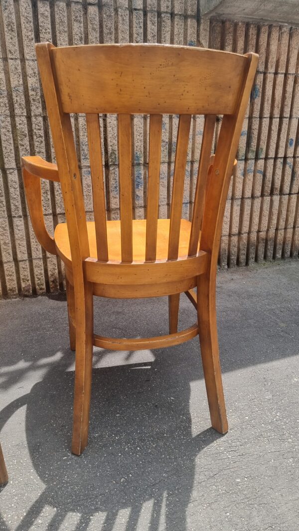 Coppia poltrone in legno - immagine 4