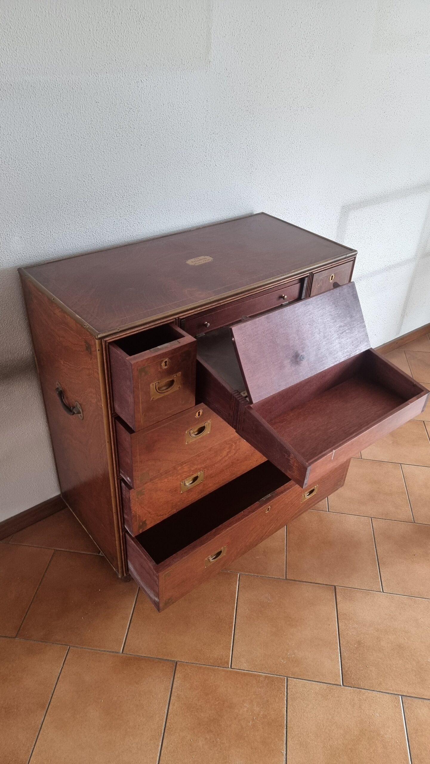 Cassettone da Viaggio del Comandante - immagine 4